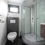 펜션 20, Nestled In The Woods, Big And Garden! 오이스터위지크