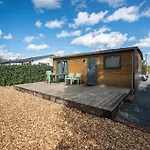 펜션 20, Nestled In The Woods, Big And Garden! 오이스터위지크