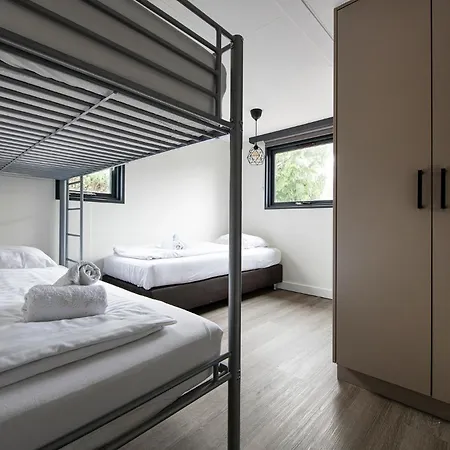 20, Nestled In The Woods, Big And Garden! * Ойстервейк