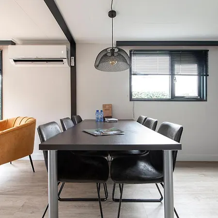 20, Nestled In The Woods, Big And Garden! Дом отдыха