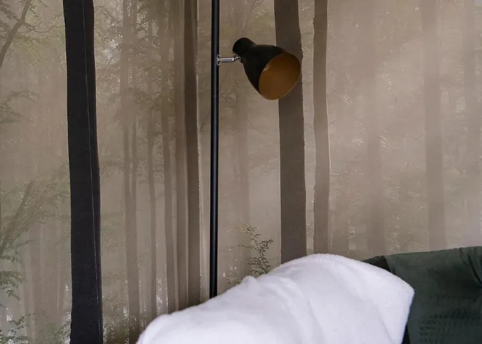 20, Nestled In The Woods, Big And Garden! Σπίτι διακοπών *