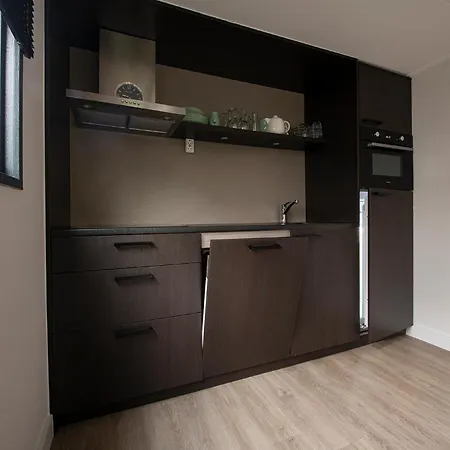 20, Nestled In The Woods, Big And Garden! Hébergement de vacances *