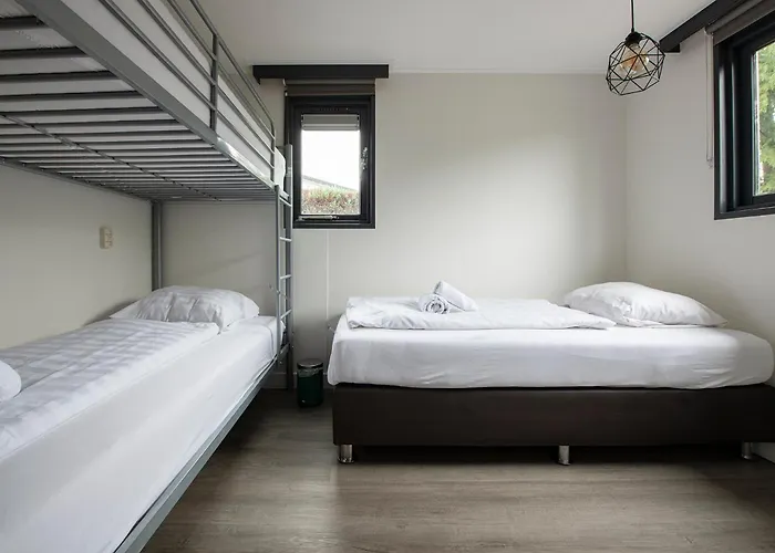 20, Nestled In The Woods, Big And Garden! Oisterwijk